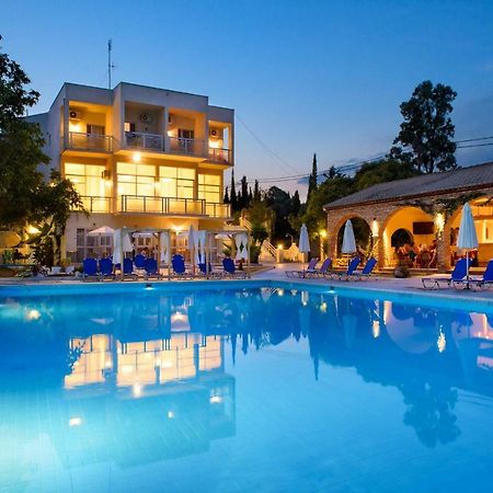 דאסיה Amalia Hotel - Adults Only מראה חיצוני תמונה