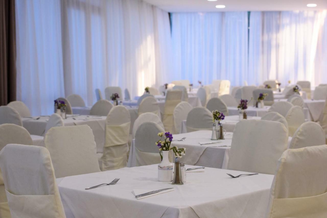 דאסיה Amalia Hotel - Adults Only מראה חיצוני תמונה