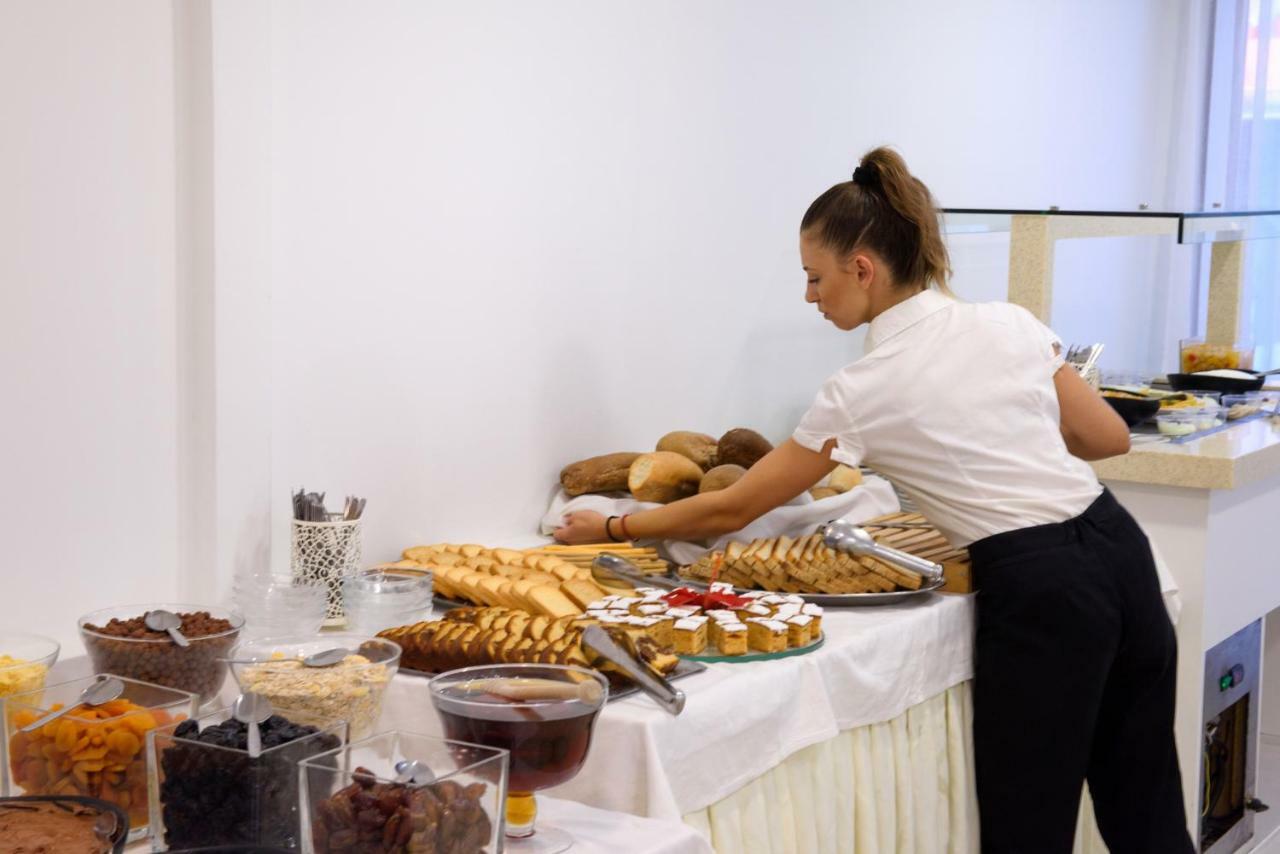 דאסיה Amalia Hotel - Adults Only מראה חיצוני תמונה