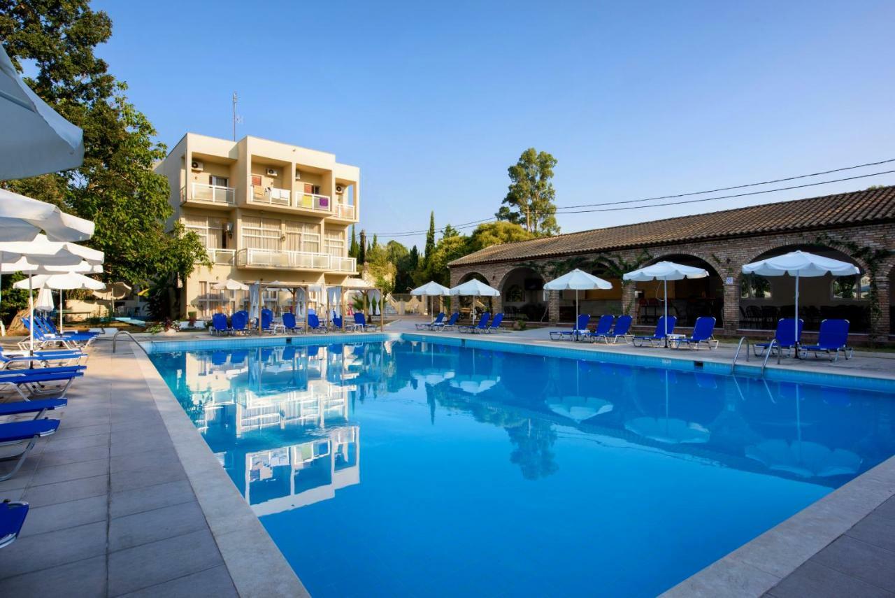 דאסיה Amalia Hotel - Adults Only מראה חיצוני תמונה