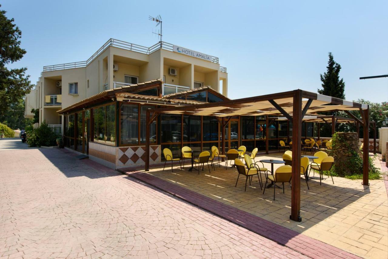 דאסיה Amalia Hotel - Adults Only מראה חיצוני תמונה